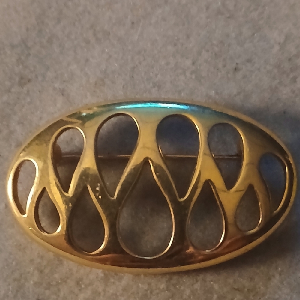 Womens Broche